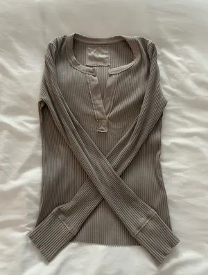 Aerie Long Sleeve Fireside Henley Top thumbnail 2