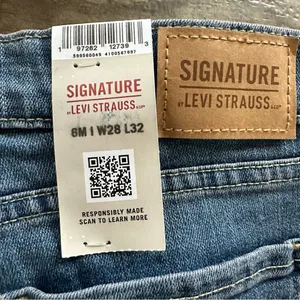 Levi's Blue Straight Leg Women's Jeans thumbnail 10