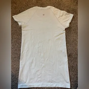 Lululemon Swiftly Tech Tee thumbnail 3