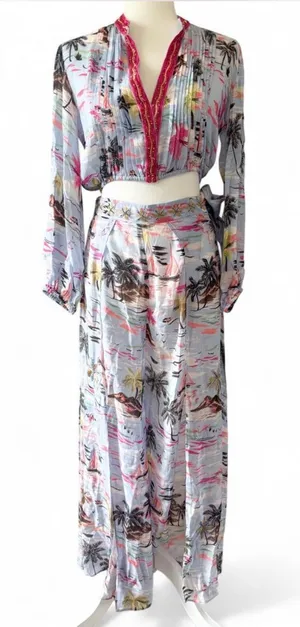 NWT TAJ by Sabrina Crippa Light Blue Tropical V-Neck Two-Piece Set Sz S Luxury thumbnail 1