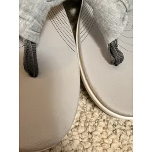 Clarks Cloudsteppers Cushion Soft Flip Flops Gray Size 11‎ thumbnail 8