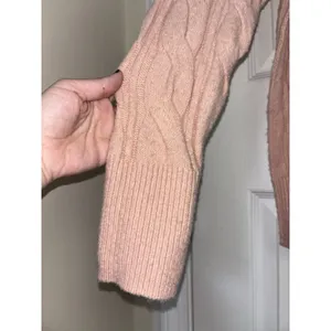 Aerie Dusty Pink unReal Cable Knit Crew Sweater S Cozy Oversized thumbnail 6