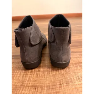 Clarks Cloudsteppers Sillian Tino Grey Ruched Ankle Boots‎ Sz 8 thumbnail 5