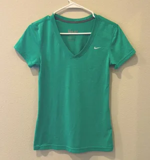 Nike Drifit V-neck tee | Women’s Extra Small thumbnail 1