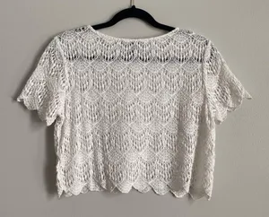Forever 21 Lace Crop Top thumbnail 4