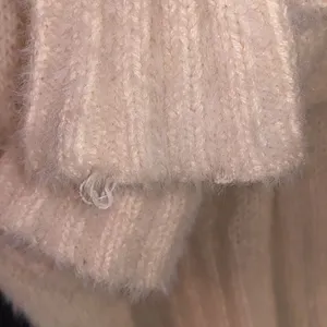 ✨ ELSA SWEATER✨  thumbnail 6