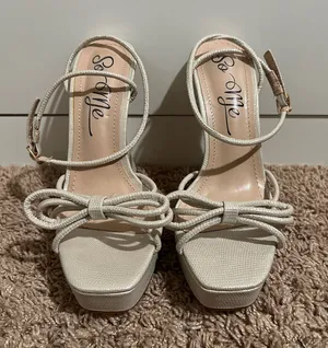So Me Heels Tan Size 7 thumbnail 1