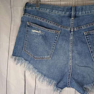 We The Free Blue Jean Shorts Distressed Frayed Hem thumbnail 7