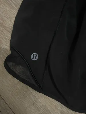 Lululemon Shorts thumbnail 3