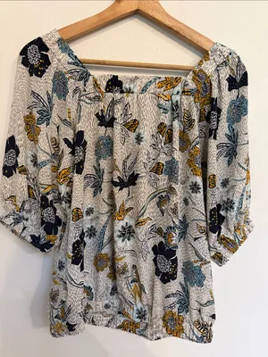 Evereve Floral Square-Neck Blouse in White, Black & Gold thumbnail 6