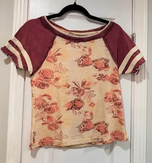 NWOT We the Free Size XS Floral Mixed Fabric Baseball Tee Boho Short Sleeve Top thumbnail 1