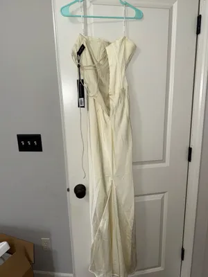 White Fox Boutique Dress thumbnail 3