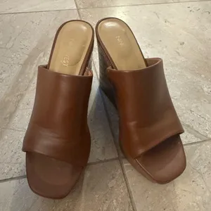 Nine West 4.5" wedge heels 8 1/2 brown thumbnail 1