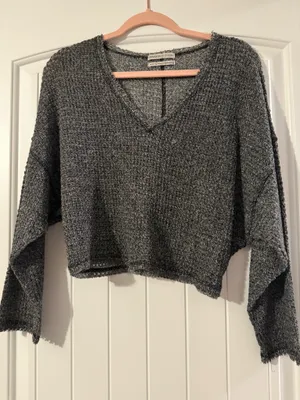 Urban Outfitters Top thumbnail 1