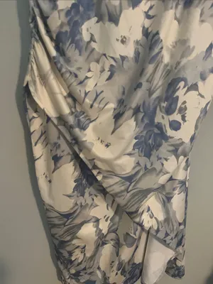 SHEIN Blue & White Floral Draped Midi Dress thumbnail 5