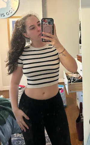 ZARA Top Crop thumbnail 1
