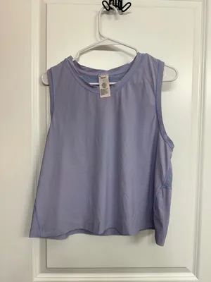 Athleta Ultimate Muscle Tank Lavender Women’s Large thumbnail 3