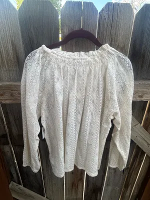 Old Navy Blouse thumbnail 3