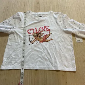 SO Cupid Cherub Angel White Top Eyelet Sleeves Juniors Small Brand New Love thumbnail 4
