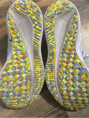 NIKE Air Zoom Winflo 9 Premium Back in a Wink Women's Size 11 Running Shoes thumbnail 4