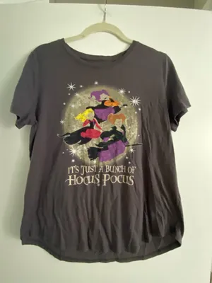Disney Hocus Pocus T-Shirt thumbnail 3