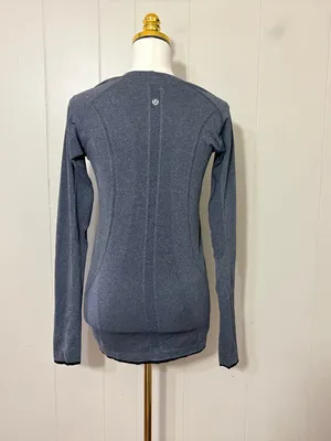 Lululemon Swiftly Tech Long Sleeve Shirt 2.0 Gray Black Trim Size 8 thumbnail 6