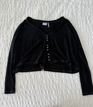 Urban Outfitters Sweater thumbnail 2