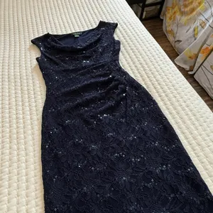 Lauren Ralph Lauren Blue Sequin Lace Ruched Sheath Cocktail Dress Sz 4 thumbnail 15