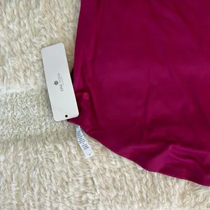CRZ Yoga Rash Guard long sleeve Ted shirt, Color is Magenta Purple, Small, NWT thumbnail 7