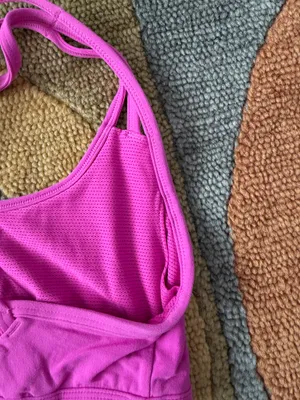 Athleta Women Fully Focused Bra Sports Bra Strappy Magenta Women’s Size XS thumbnail 3