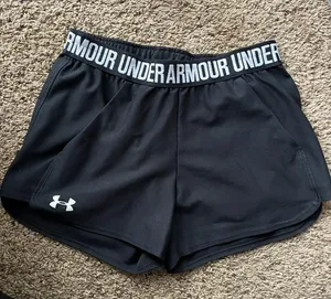Under Armour Shorts thumbnail 1