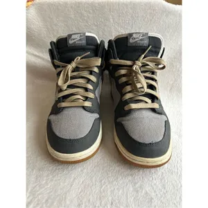 Nike Dunks comfort premium shoes swoosh sporting club grey size 8 thumbnail 4