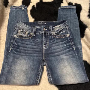 Miss Me Curvy Ankle Skinny thumbnail 1
