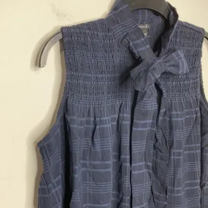NWT Ann Taylor navy‎ blue plaid tie neck top size small thumbnail 2
