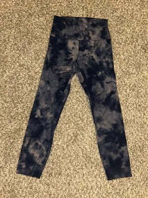 Lululemon Align Leggings 23" thumbnail 1