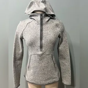 2. Lululemon fleece & thank you pull over sz 4 nwot thumbnail 4