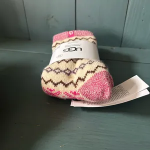 UGG Cream & Pink Fair Isle Wool-Blend Casual Socks (New) thumbnail 8
