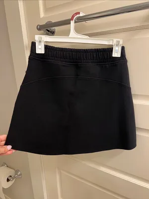 Old Navy Skort and Bra set thumbnail 9
