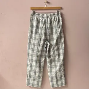 Cream Plaid Cuffed Hem Pants 26" Waist EUC thumbnail 2