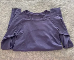 Lululemon Long Sleeve Swiftly Tech thumbnail 1