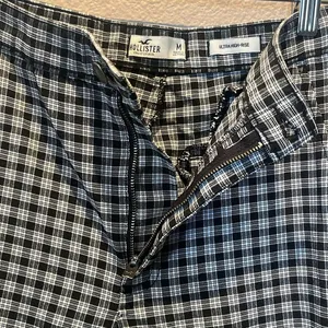 Hollister Women’s Black and White Plaid Stretchy Pants Medium Ultra High Rise thumbnail 8