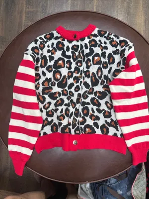Leopard Print Button thumbnail 1