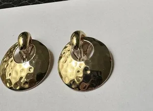 Pretty Clip-on Clip On Earrings Gold Tone Door Knocker Style thumbnail 8