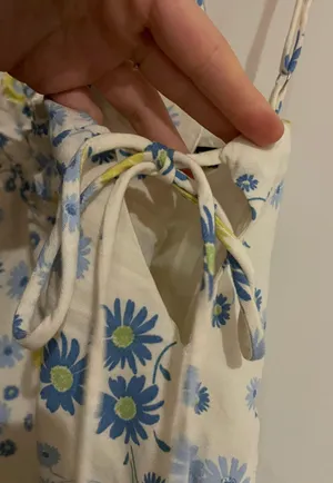 Zara Floral Linen Mini Dress Medium thumbnail 4