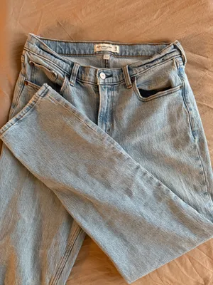 Abercrombie and Fitch Curve Love The Straight Jeans thumbnail 1