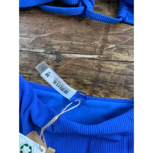 Berlook‎ Blue Twist Backless Bikini Top and tie bottoms NWT thumbnail 3
