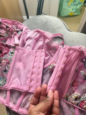Corset thumbnail 3
