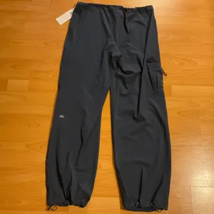 Alo Yoga Megastar Cargo Pant Navy M thumbnail 4