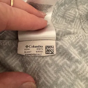 Columbia Womens Pullover Top Medium Gray‎ Geometric Print Quarter Zip Active thumbnail 9