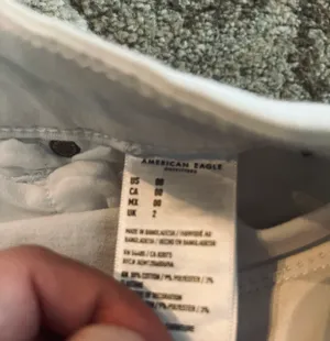 American Eagle Outfitters Shorts thumbnail 3